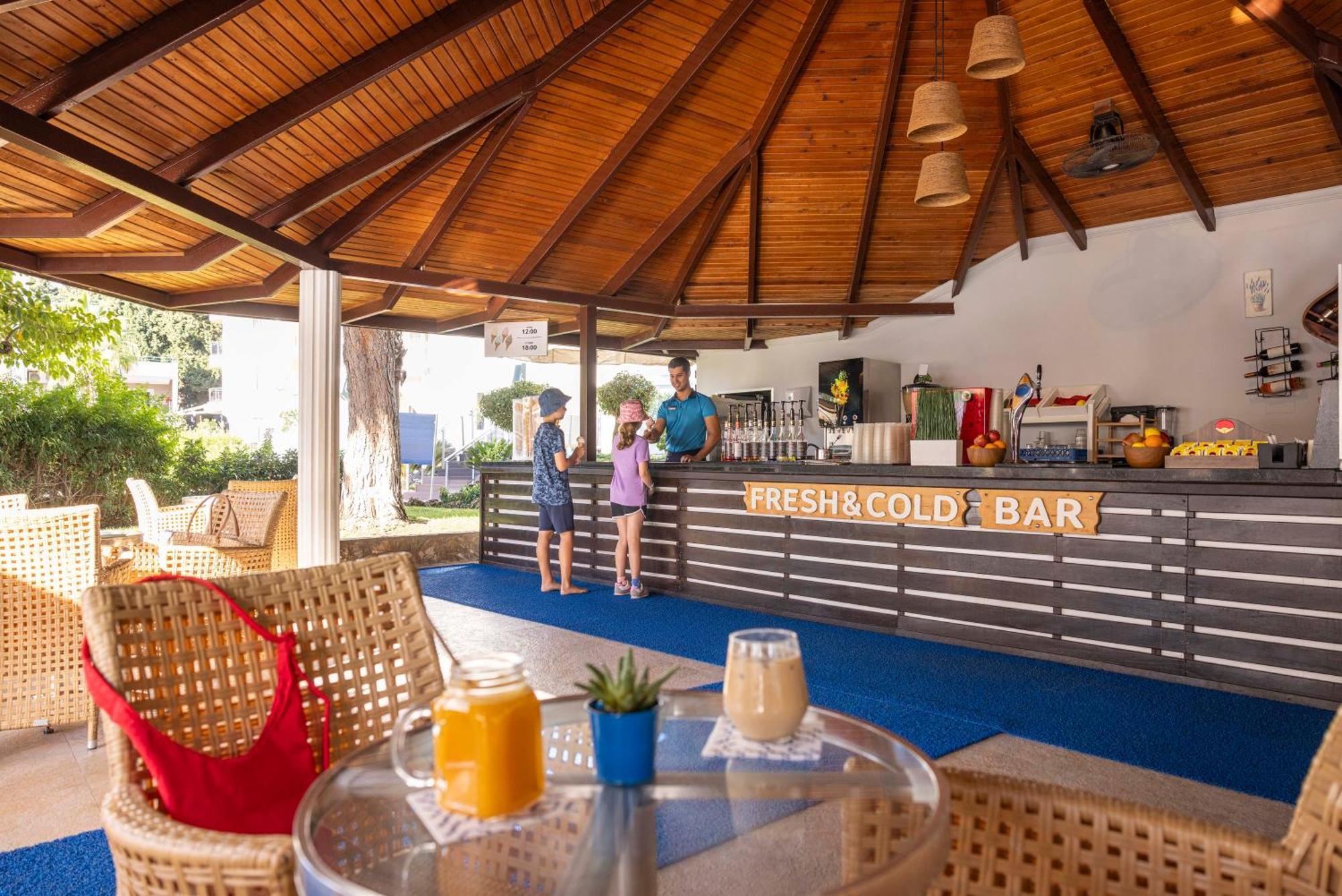 Tui Blue Pascha Bay Hotel Konakli Exterior photo