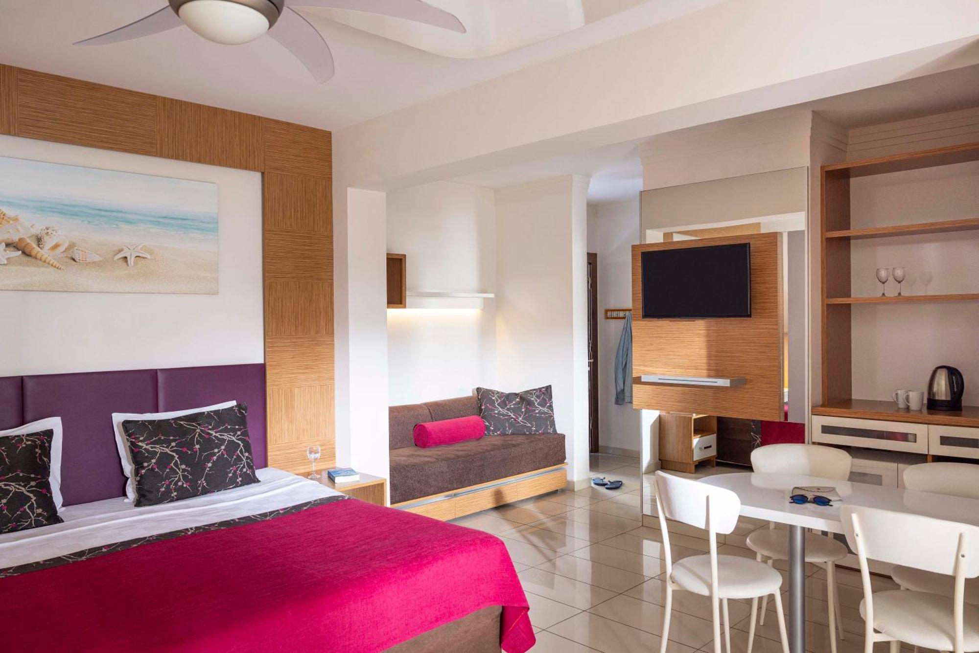 Tui Blue Pascha Bay Hotel Konakli Exterior photo